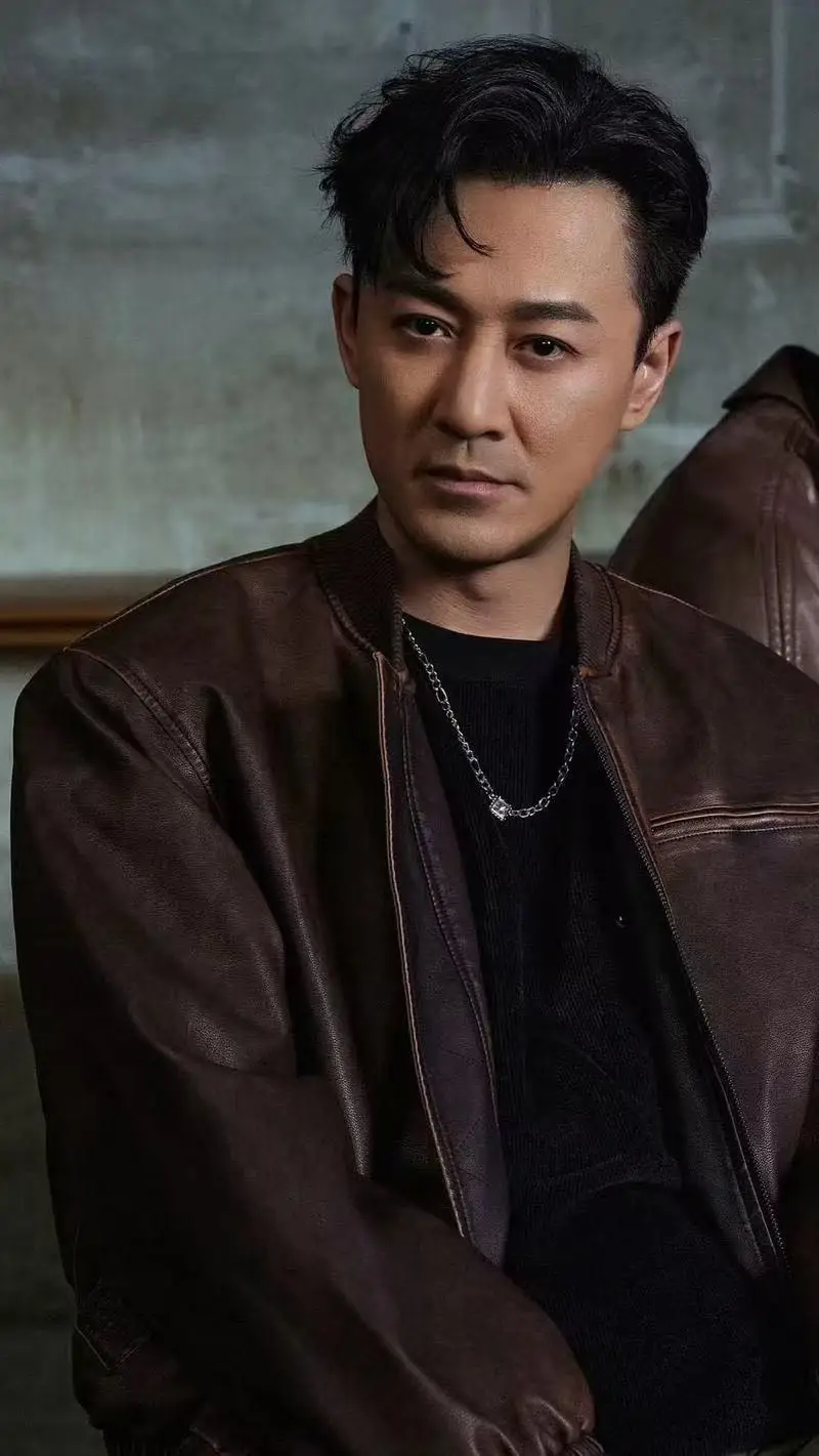 吴尊退出娱乐圈了吗_陈楚河家庭背景_吴尊文莱富豪家族