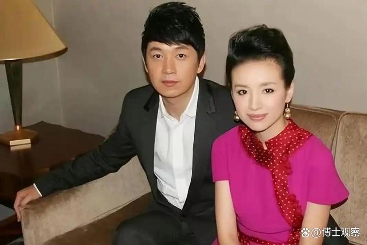 娱乐圈有几个董洁？让潘粤明14年不骂一句，如今终于松口让父子相见