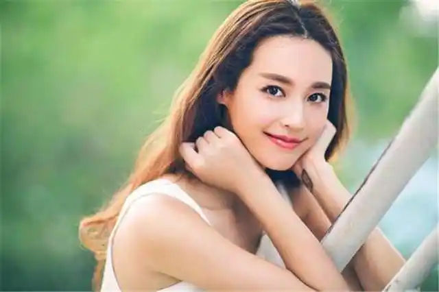 2016古装女明星_古装剧女主角颜值高 孙怡刘亦菲杨幂演技对比 袁冰妍赵露思鞠婧祎网剧女主竞争格局