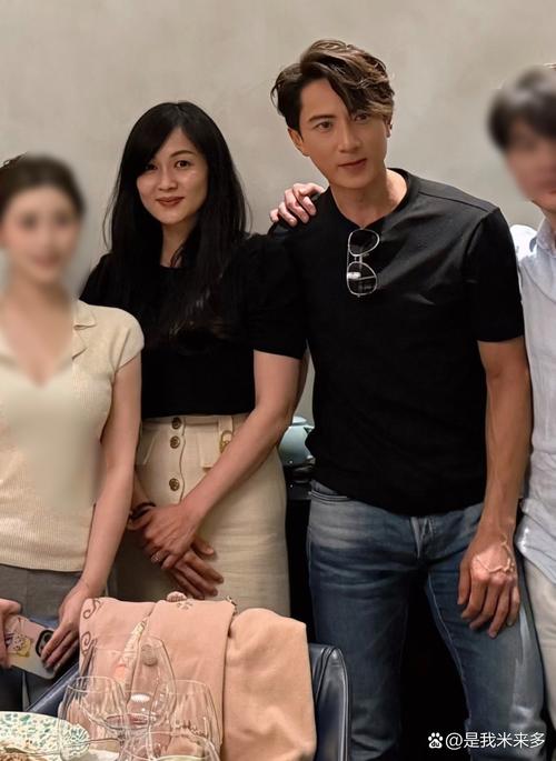 喜欢吴尊的女明星_吴尊对哪个女艺人动过心_吴尊的女人