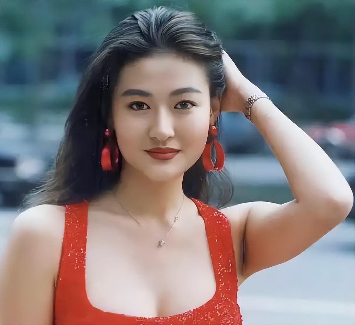 古惠珍 香港娱乐圈特殊饭局 娱乐圈潜规则_香港娱乐圈四大癫王