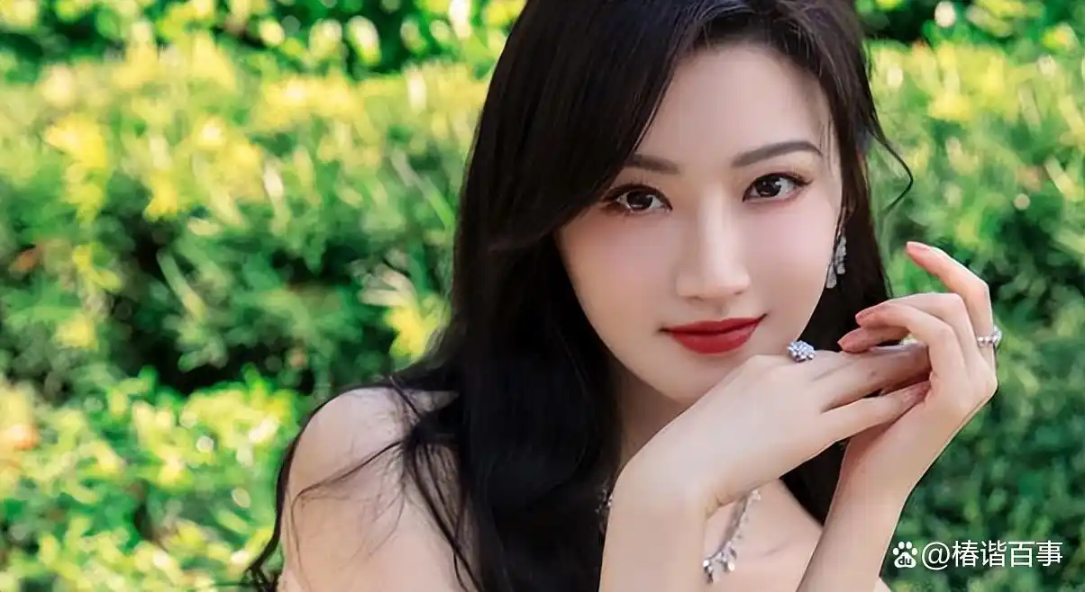 杨超越面相富贵命_景甜人间富贵花气质_旺夫面相的女明星