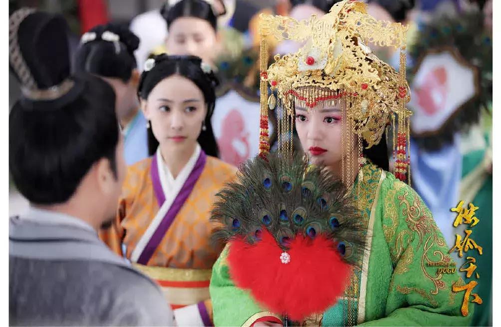 安以轩进娱乐圈时间_安以轩 独孤天下 小叮当