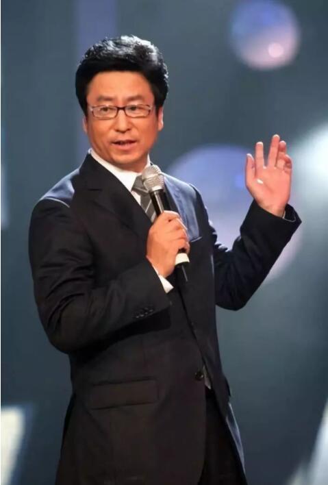 内蒙古男明星推荐_内蒙籍女明星_内蒙古大草原旅游景点